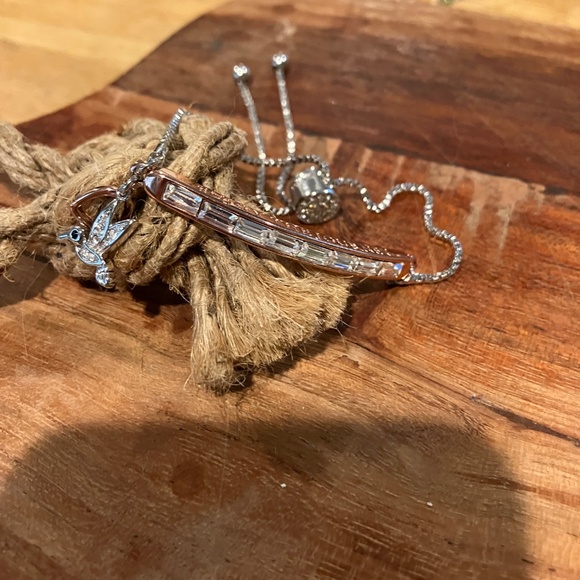 Rhinestone Bar Bracelet Hummingbird & Heart Charm Rose Gold Silver Tone - Picture 11 of 11